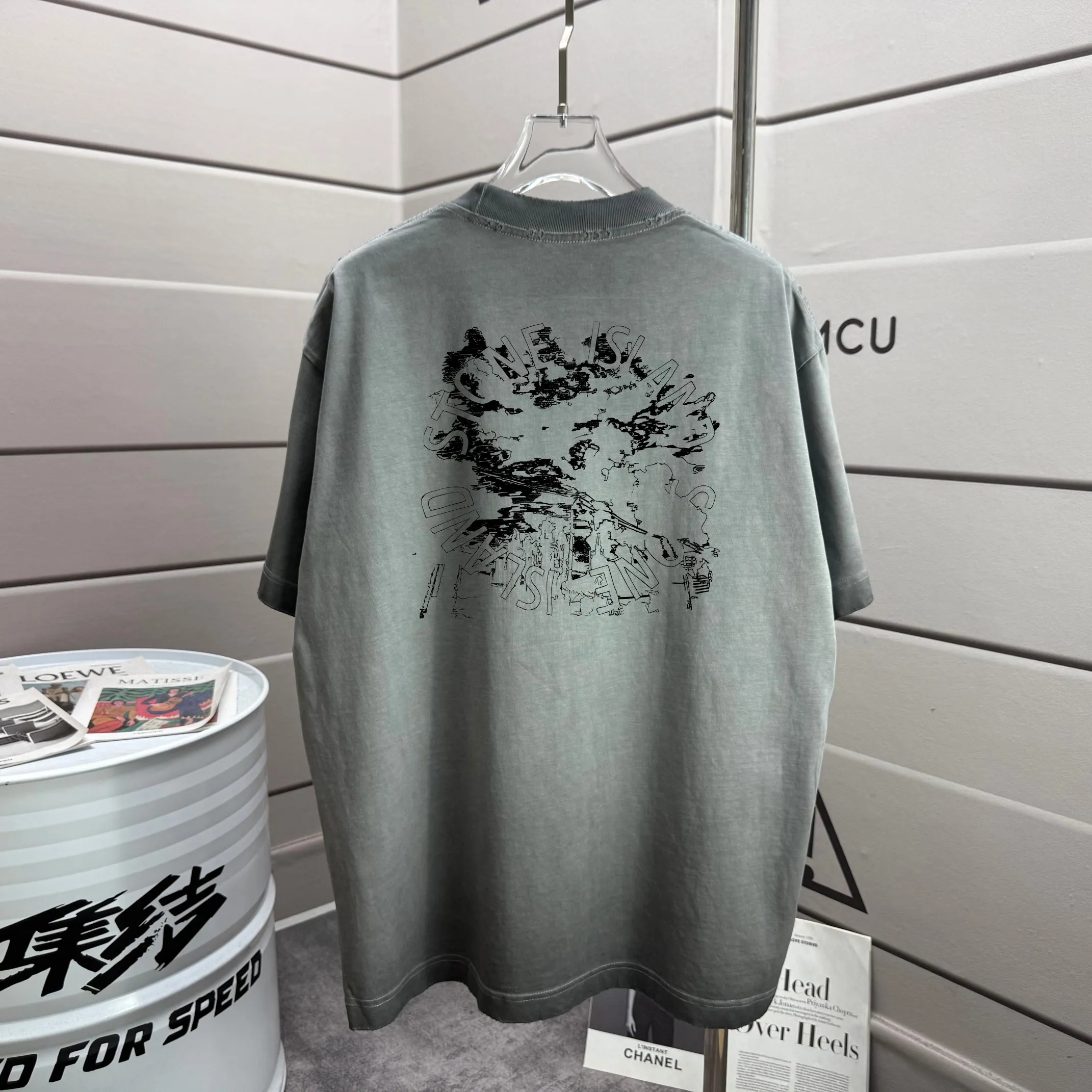 P160 Ston* islan* 石*岛 2025 autumn and winter new style Washed and worn 320g round neck short-sleeved tee Unisex loose version Color: Washed black Washed white Washed gray Brown Size: S M L XL XXL Size: S (90-130 pounds) M (120-150 pounds) L (140-165 pounds) (160-180 catties) XXL (180-210 catties)